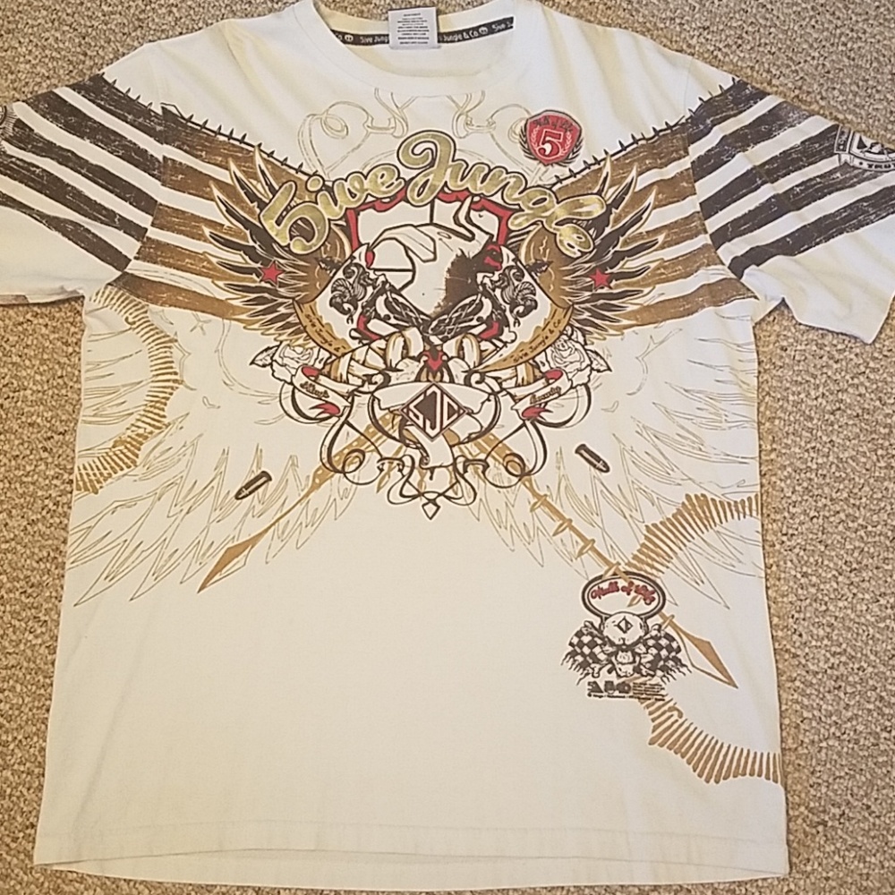 Mens tee shirt